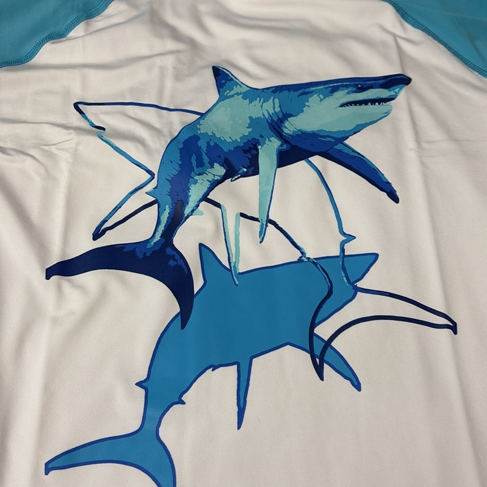 NEW In Packaging Lands End Youth Husky XXL 18-20 Sharks Swim Rash Guard Shirt - Picture 3 of 9